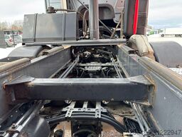 Mercedes-Benz Arocs 3251 8x4 BOX L=6155 mm