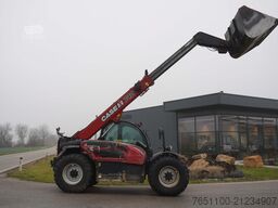 Case IH Farmlift 742