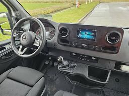 MERCEDES-BENZ SPRINTER 317 L2H2 Mbux RWD Euro6!
