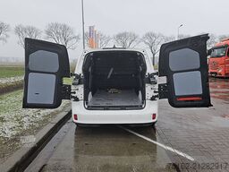 VOLKSWAGEN Z CARGO 2XZijdeur 77kWh NAP!