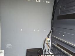 Mercedes-Benz SPRINTER 314 L2H2 AHK STDHZG KAMERA MBUX DAB