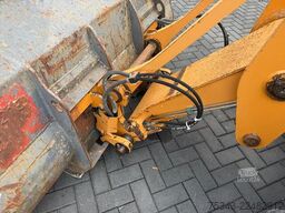 Case 121E Serie 3