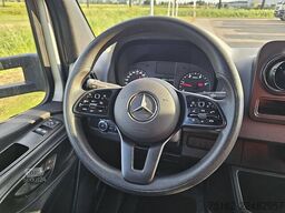 MERCEDES-BENZ SPRINTER 317 Bakwagen Laadklep!