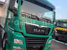 MAN TGX 26.500 / Retarder / Lenkachse / LBW