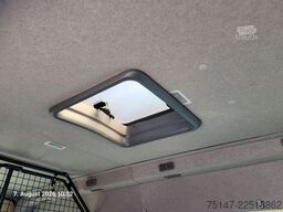 FORD Transit 125 T 350 8-Sitzer Klima AHK Kugelkopf