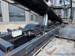 SCANIA R490 8x2*6 Euro 6 Tipper / Crane HMF 3220 K6