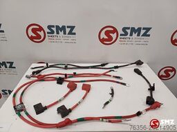 Caterpillar Set of battery cables Caterpillar