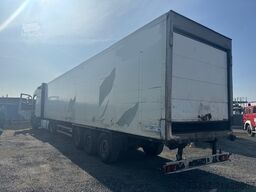 Schmitz Cargobull 3 achs Tiefkühl Thermoking SL 200 Diesel