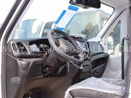 Iveco Daily line / Vendor / A65C18 / Airco / Automati...