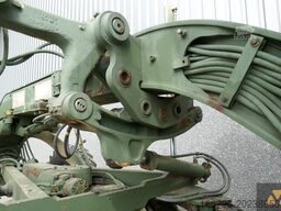 Caterpillar 130G Ex-army