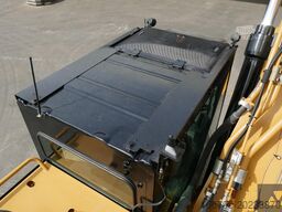 Caterpillar 352F