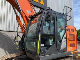 Hitachi ZX225USLC-6