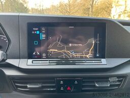 VOLKSWAGEN CADDY 2.0 TDI KLIMA SHZ PDC VORNE + HINTEN