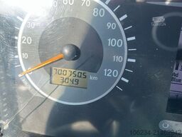 MERCEDES-BENZ Conecto