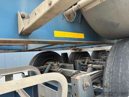 LAG stack of 3x 2012 LAG 40FT/45FT chassis / empty ...