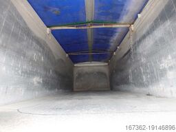 SCHMITZ CARGOBULL SKI 24 SL 10.5, AXLES 9t, LIFTING AXLE