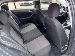 VOLKSWAGEN Golf Variant Trendline * Klimaaut.*