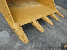 Caterpillar 320FL