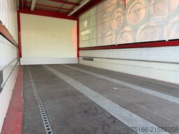 MERCEDES-BENZ ATEGO 1527 L Getränkepritsche 5,75 m 2 X AHK