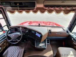 Scania T730 V8 Longline 6x2 - Show truck - Custom in- ...