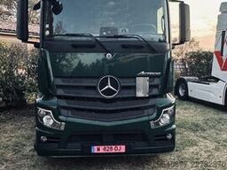 Mercedes-Benz Actros 1845