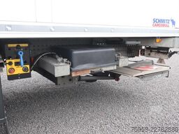 Schmitz Cargobull SKO 24 Doppelstock Ladebordwand Lift Vector HE19