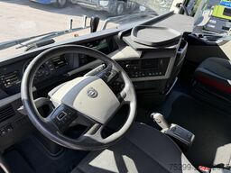 Volvo FH-460 6x2R Plane/HB / Swiss-Vehicle