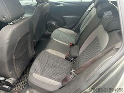 OPEL Astra ST 77kW * Klimaaut. * Navi * Business Edit