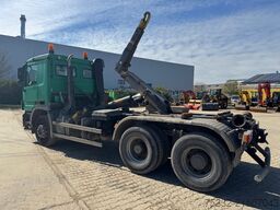 Mercedes-Benz Actros 2641  kurz 6x4 Haken blatt Klima