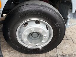 DAF LF 55.220 + HMF 735 K2 -- 2X EXT. + TIPPER + 3 ...