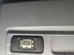 MERCEDES-BENZ Atego 824 Tang-Aufbau AHK