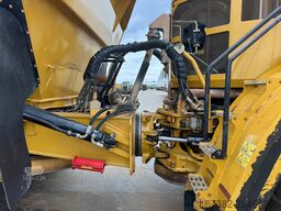 Caterpillar 735C - CAT Rebuild transmission