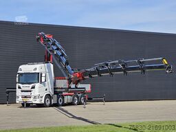 Scania R590 V8 8x2 / HMF 9520 - JIB - WINCH / TRACTOR