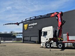 Scania R590 V8 8x2 / HMF 9520 - JIB - WINCH / TRACTOR