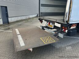 Krone Cool Liner / IsoBox - Damage - Schaden / Loadli...