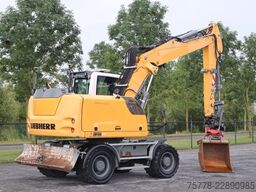 Liebherr A916 | ROTOTILT R5 + GRIP | BUCKET | 3D GPS | BSS