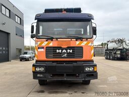 MAN 26.272 (MANUAL PUMP / POMPE MANUELLE / LAMES / ...