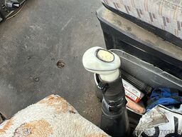 MAN 26.272 (MANUAL PUMP / POMPE MANUELLE / LAMES / ...