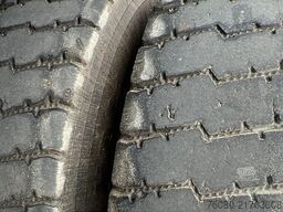 MAN 26.272 (MANUAL PUMP / POMPE MANUELLE / LAMES / ...