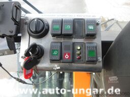 Nilfisk CR3500 Geräteträger Kommunalfahrzeug 4x4