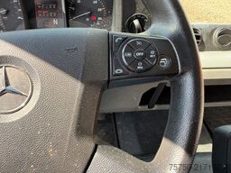 UNIMOG U 427  Hydrostat - Euro 6 - 4x4- 1 Hand- Unfall