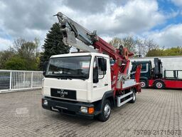 MAN 8-163 mit Böcker AK27-1000 Dachdeckerkran 4x2