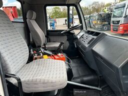 MAN 8-163 mit Böcker AK27-1000 Dachdeckerkran 4x2