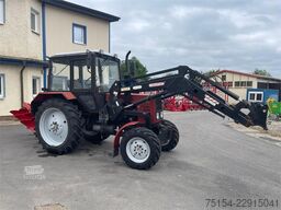 Belarus MTS 820 + FL + 3 Schar Beetpflug