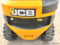 JCBTLT35D / 4X4 / DIESEL / 4100MM / CABI TLT35D / 4X4 / DIESEL / 4100MM / CABIN