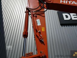 Hitachi ZX210LC-6