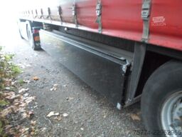 SCHMITZ CARGOBULL Tautliner/Edscha