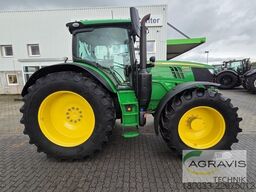 John Deere 6215 R