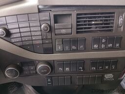 VOLVO FH 500 4x2T X-Track Globe I-PARC HydraulikUNFALL