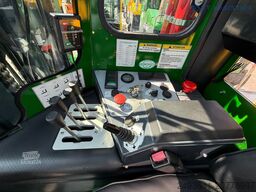 Combilift C5000E / TRIPLEX 8300MM WIDE POSITIONER